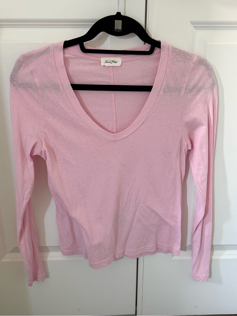 EUC American Vintage Soft Pink V-Neck Long Sleeve Tee